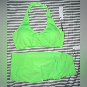 Paragon Reluna Back Day Bra + Icon Sculptseam Plus Legging in Jolt Size M